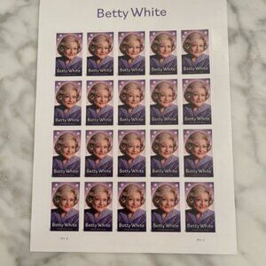 2025 USA Forever Betty White --1000 Stamps